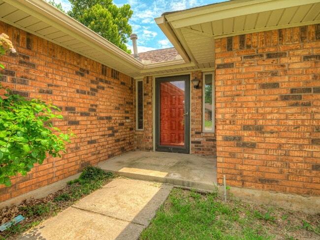 Photo - Updated 4-Bedroom Home with Spacious Layou...