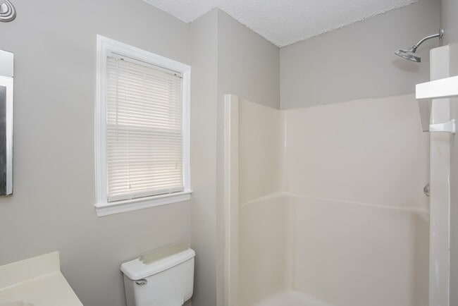 Photo - 7228 Walterboro Rd