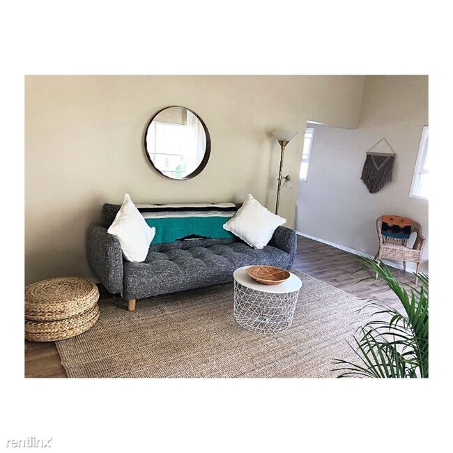 Photo - 2 br, 1 bath Apartment - 710 3rd St