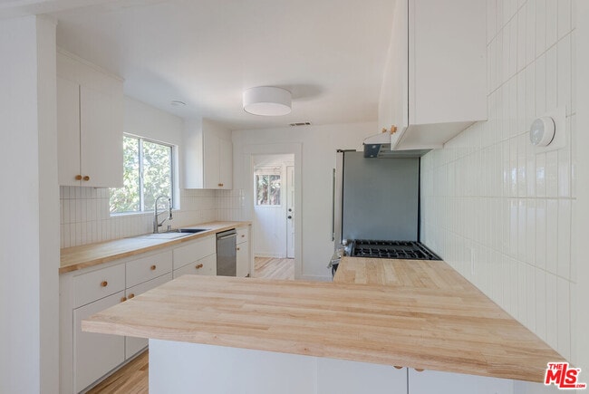 Photo - 4013 Sunset Dr