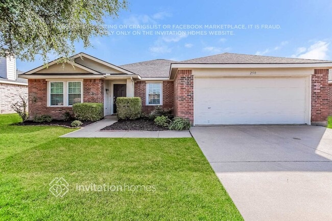 Building Photo - 250 Pine Crest Dr