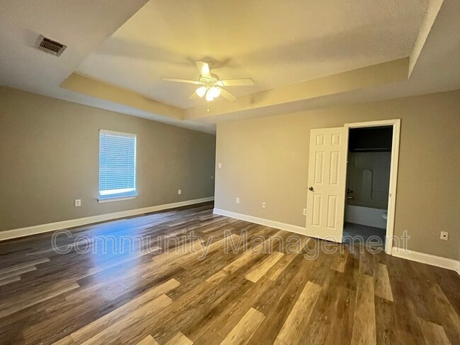Photo - 13440 Lonnie Wascom Dr House