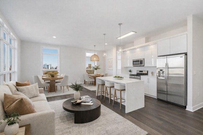 Building Photo - 119 Peter St Unit 301