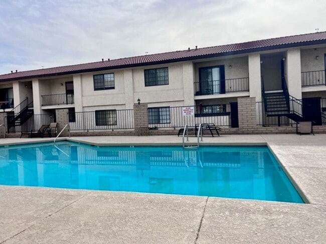 Photo - 1190 Ramar Rd