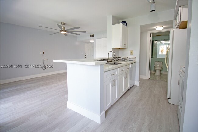 Photo - 2600 S University Dr Unit 228