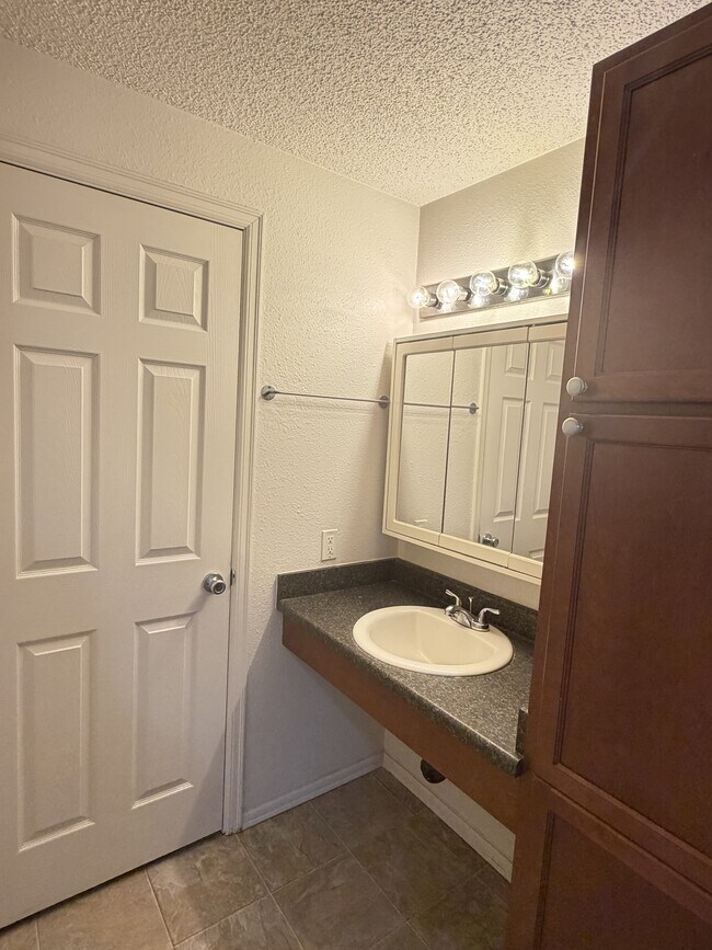 Photo - Greenfield Apartments