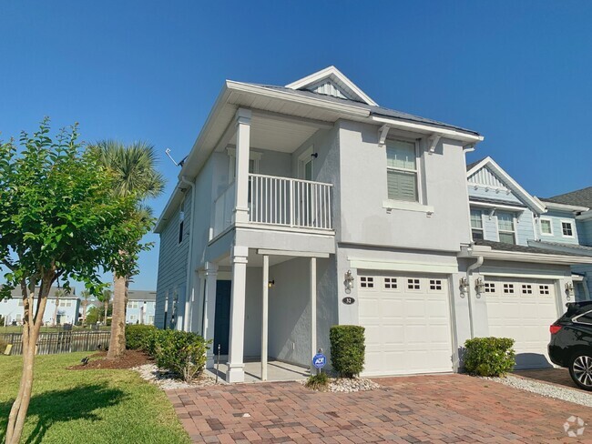 Building Photo - Islander Townhome with water views and gar...