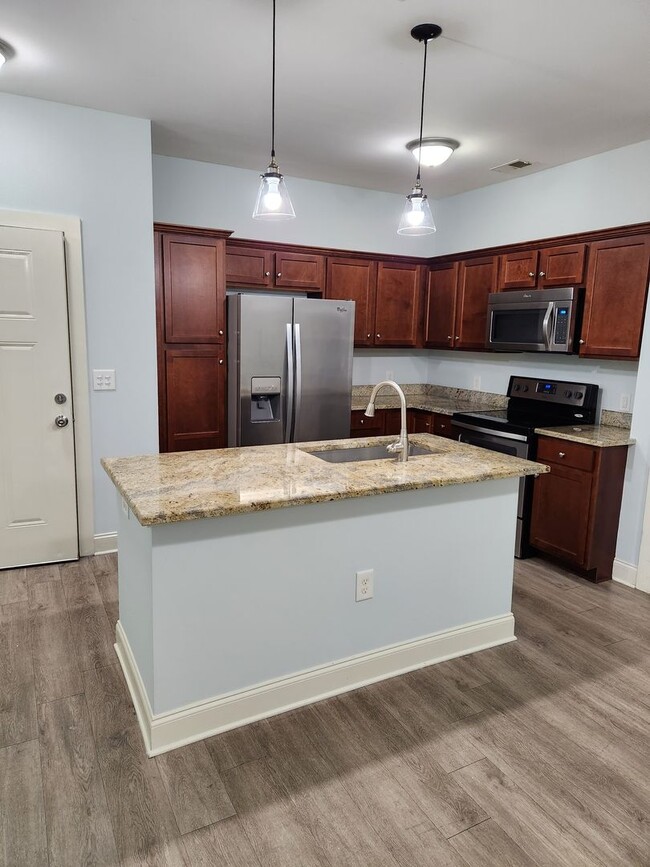 Photo - 2 Bedroom North Raleigh for rent