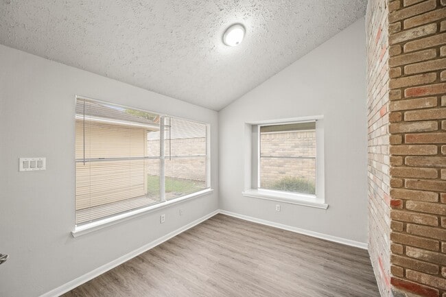 Photo - 19952 Stoney Haven Dr