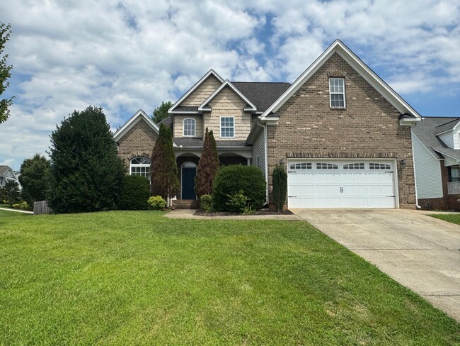 Building Photo - 4852 Knollview Dr Rental