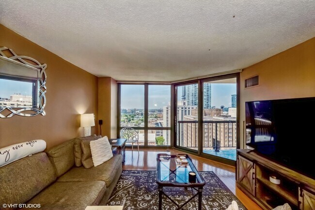 Photo - 111 W Maple St Unit 1508