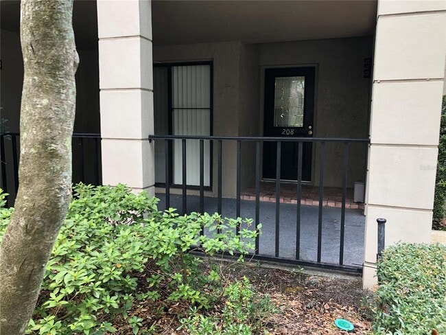 Photo - 1055 Kensington Park Dr Unidad 208