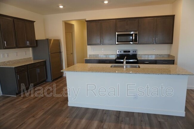 Photo - 659 N Crowned Dove Trail