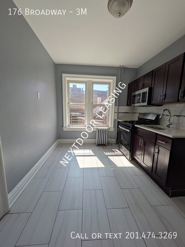 176 Broadway-3M