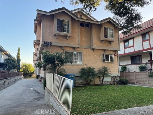 Building Photo - 1820 Pepper St Unit E