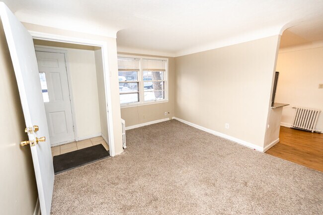 Photo - Garfield Apartments