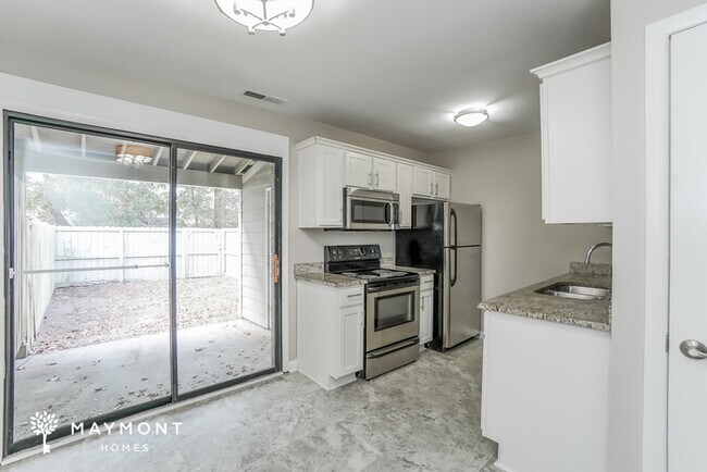 Photo - 839 Von Kolnitz Rd