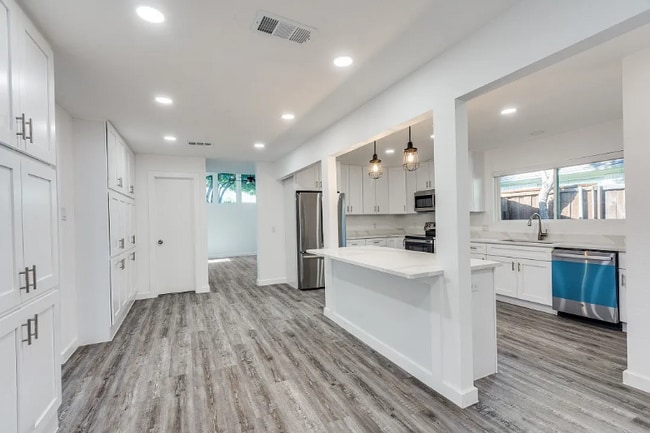 Photo - 1805 Boulder Dr