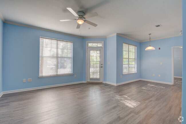 Building Photo - 45 Sycamore Ave Unit 414 Rental