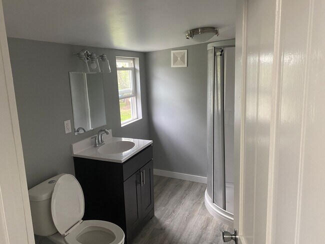 Photo - Elm/McDonald Unidad 281 McDonald