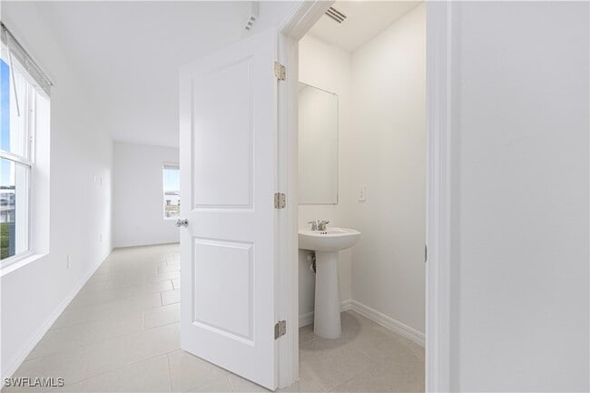 Building Photo - 4039 San Felice Ln