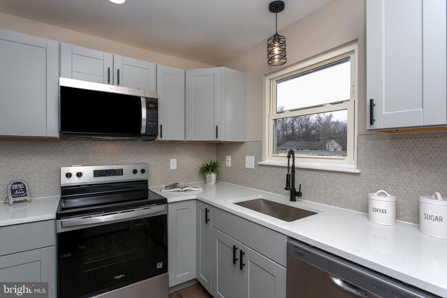 Photo - 5026 Preston Ln