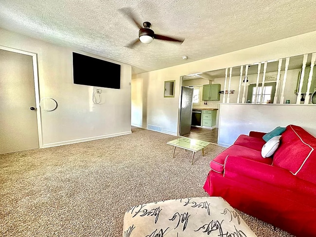 1205 Octavian Cir
