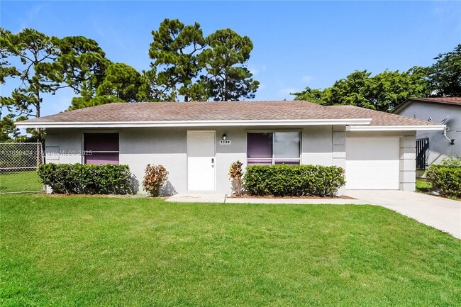 Building Photo - 7109 Glenwood Dr Rental