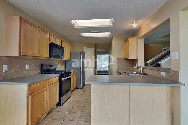Photo - 20011 Millstone Ridge Ln