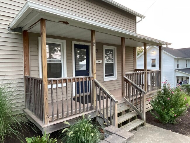 Photo - 15 Court St