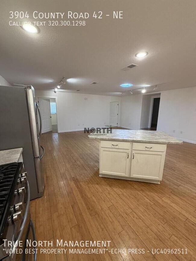 3904 County Rd 42 NE Unit NE