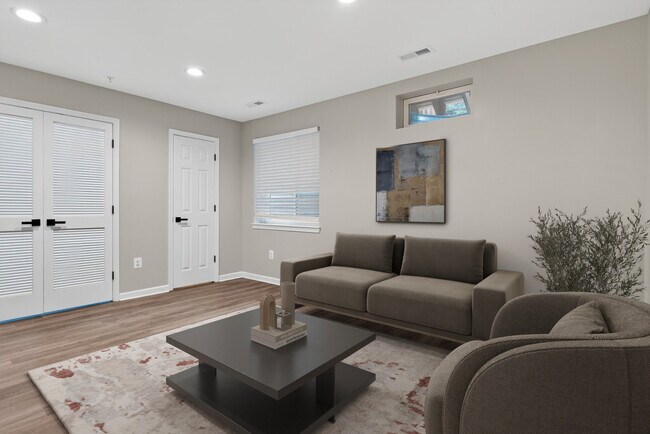 Photo - 7047 Water Oak Rd