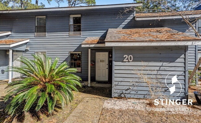 Photo - 20 Battery Ln