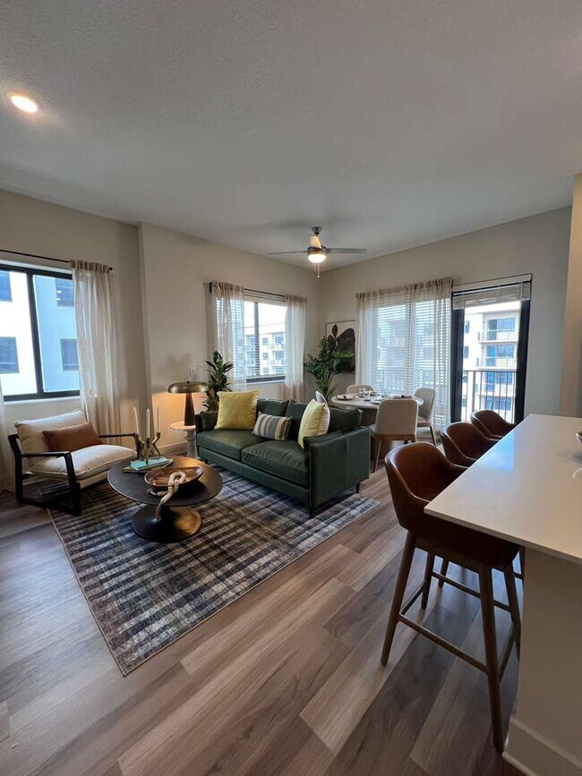 Photo - 2910 SW 69th Ave Unit 2