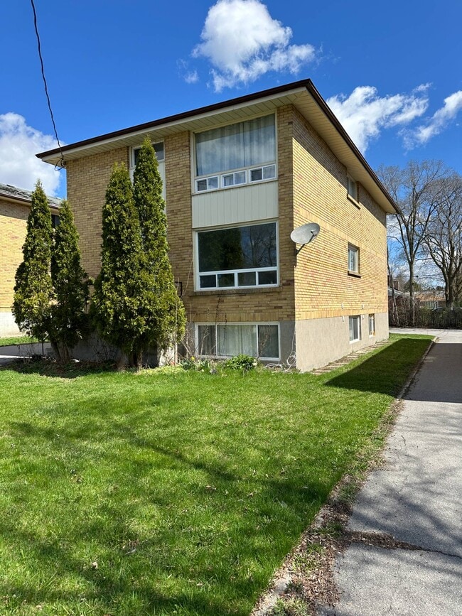 Building Photo - Stanley St Unit 1