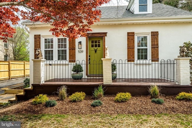 539 Northbrook Rd