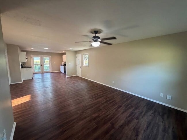 Photo - 6409 Deming Ln