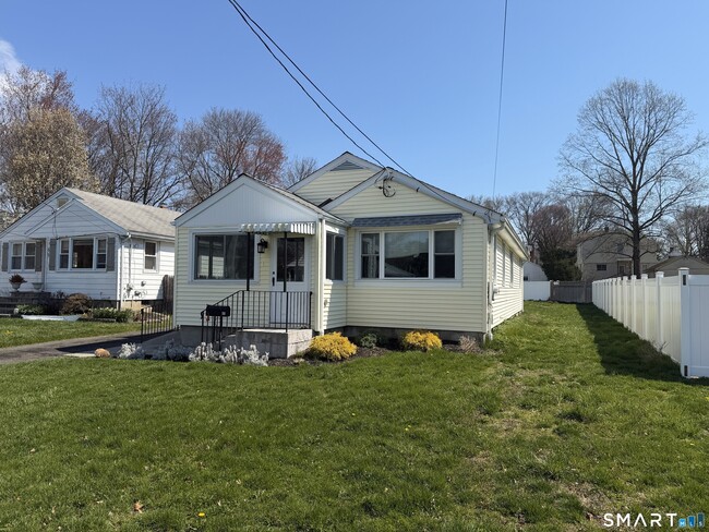 Photo - 65 Roseville St
