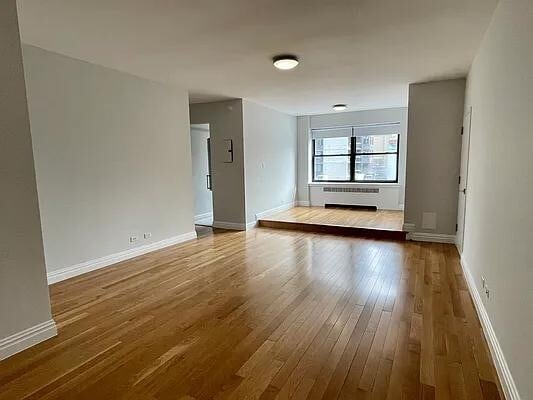 Building Photo - 252 E 61st St