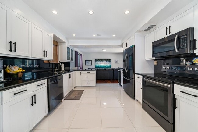 Photo - 1206 Columbus Blvd