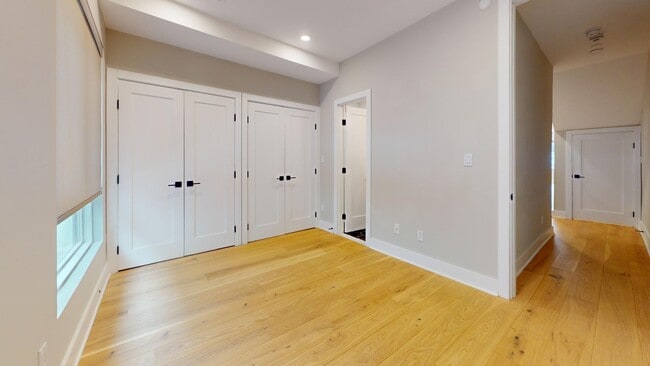 Photo - 828 18th St NE Unit 201