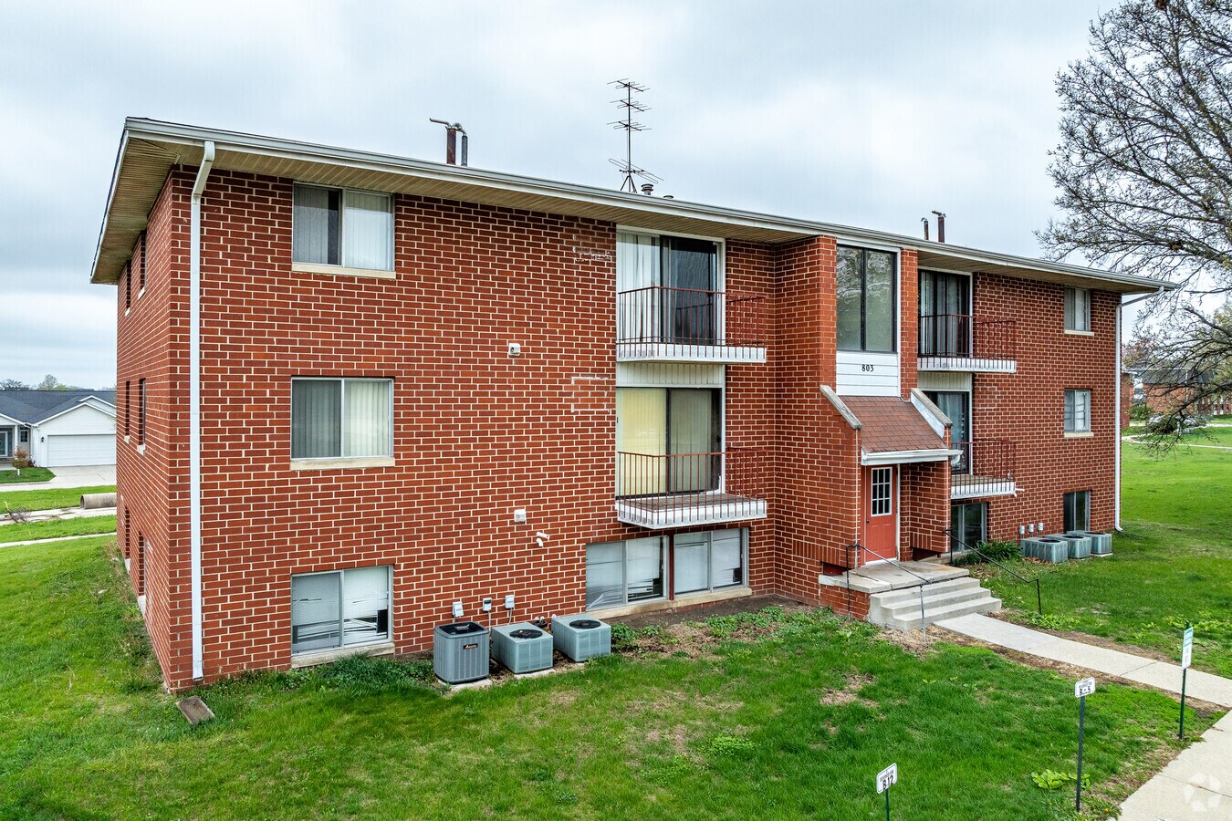 Photo - Meadow Village Apartments
