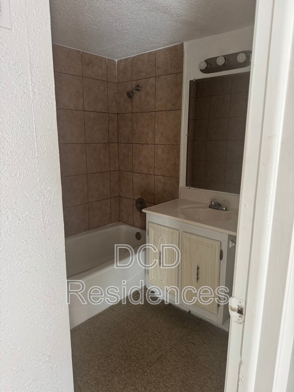 Photo - 5514 Wood Forest Dr Unit 107