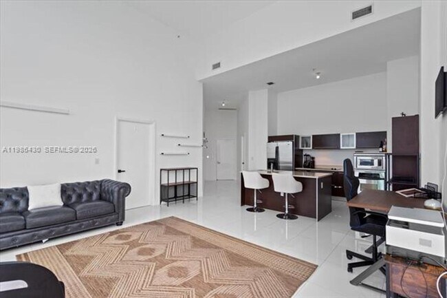 Photo - 1900 N Bayshore Dr Unidad 1900 N Bayshore Dr # 1016