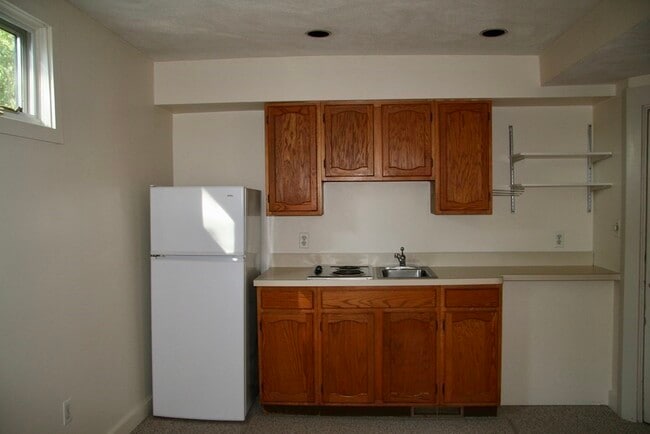 Photo - 149 Walnut St Unidad G