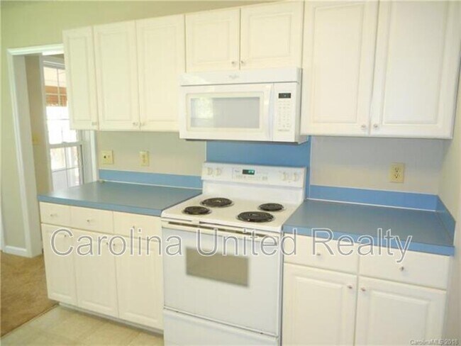 Photo - 8016 Stevens Mill Rd