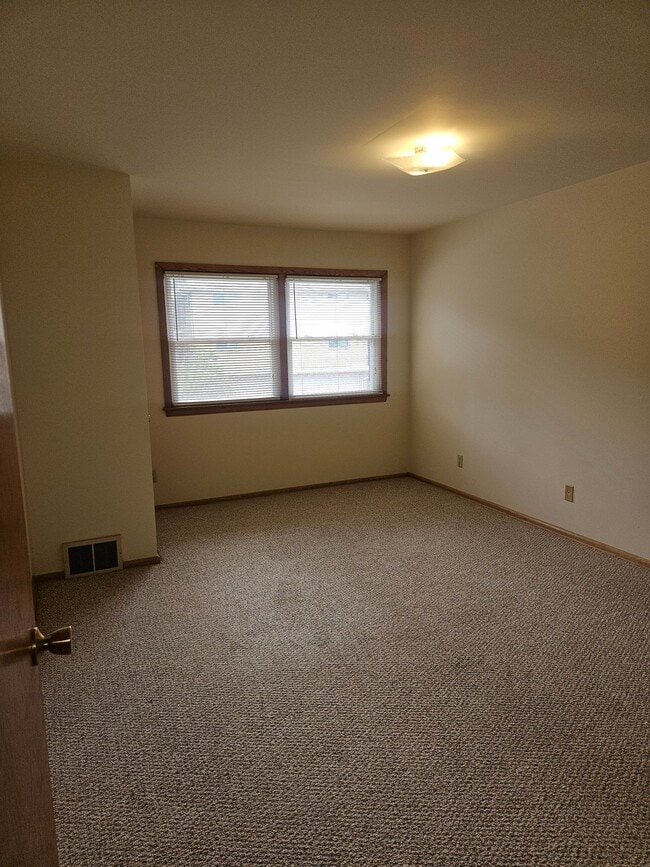 Photo - 12106 W Bluemound Rd Unit 23
