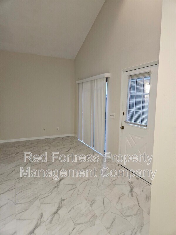 Photo - 8384 S Haven Ln