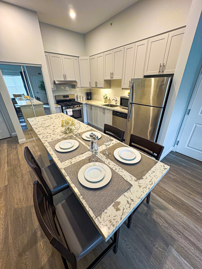 Photo - Residences at Kanata Lakes