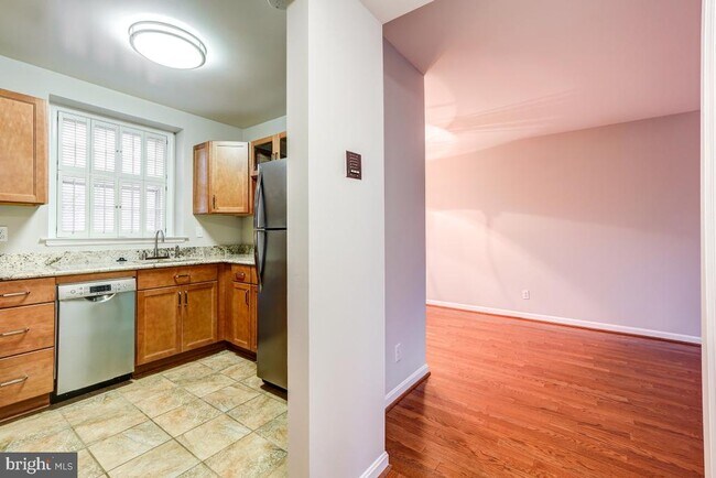 Photo - 3855 Rodman St NW Unit D46